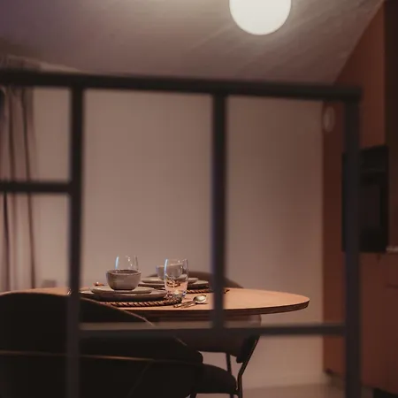 아파트 Les Doms D'alfred - Akwadom